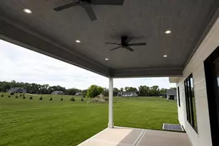 5143 N Brownwood Dr, Janesville, WI 53545 - Photo 25