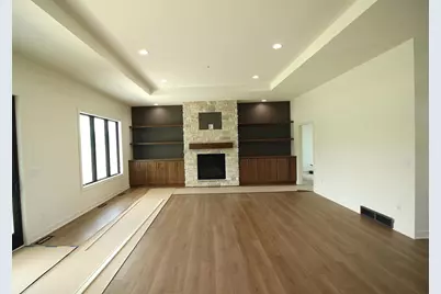 5143 N Brownwood Drive, Janesville, WI 53545 - Photo 11