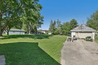 1027 Farnham Street, Columbus, WI 53925 - Photo 33