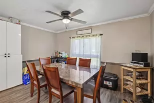 1027 Farnham St, Columbus, WI 53925 - Photo 11