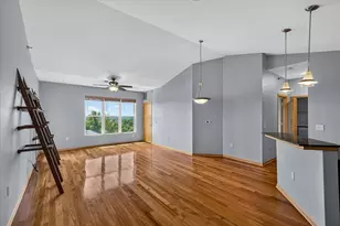 8201 Mayo Dr, Madison, WI 53719 - Photo 11