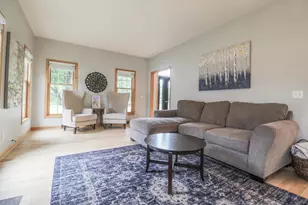 209 Waverly Dr, Cambridge, WI 53523 - Photo 7