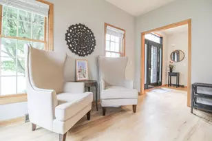 209 Waverly Dr, Cambridge, WI 53523 - Photo 5