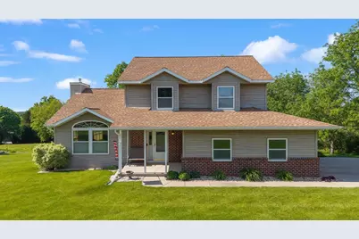 W14222 Selwood Drive, Prairie Du Sac, WI 53578 - Photo 3
