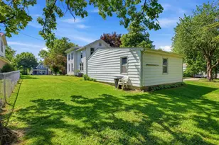 121 N 5th St, Delavan, WI 53115 - Photo 31