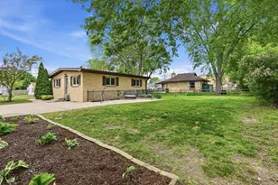 520 6th St, Prairie Du Sac, WI 53578 - Photo 29