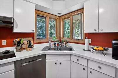 11 Fuller Drive, Madison, WI 53704 - Photo 11