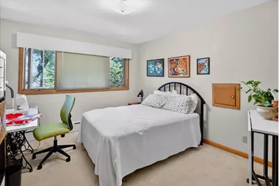 11 Fuller Drive, Madison, WI 53704 - Photo 33