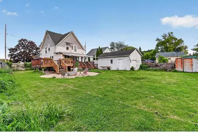 414 N Monroe Street, Watertown, WI 53098 - Photo 7