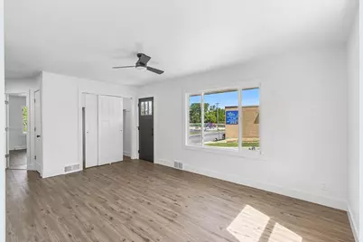 432 W Marion Street, Portage, WI 53901 - Photo 7