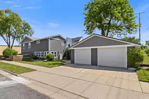 432 W Marion St, Portage, WI 53901 - Photo 5