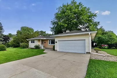 7204 University Avenue, Middleton, WI 53562 - Photo 3