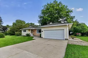 7204 University Ave, Middleton, WI 53562 - Photo 3