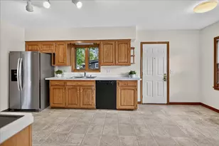 7204 University Ave, Middleton, WI 53562 - Photo 17