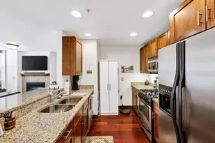 333 W Mifflin St, Madison, WI 53703 - Photo 11