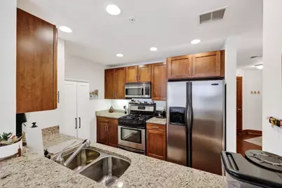 333 W Mifflin Street #2120, Madison, WI 53703 - Photo 13