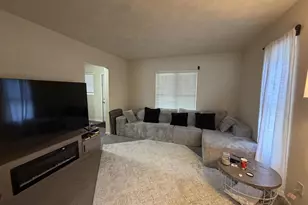 852 9th St, Beloit, WI 53511 - Photo 5