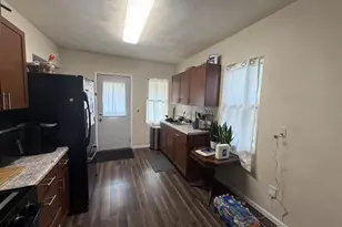 852 9th St, Beloit, WI 53511 - Photo 9