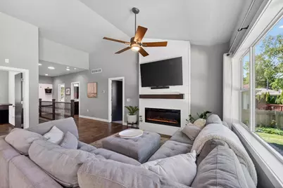 524 N Sherman Avenue, Madison, WI 53704 - Photo 11