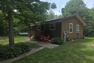 3006 W 6th Ct, Grand Marsh, WI 53936 - Photo 5