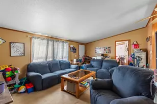 W2012 Racoon Rd, Theresa, WI 53091 - Photo 5