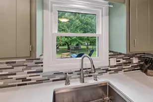 1264 Crossing Ridge Trail, Sun Prairie, WI 53590 - Photo 9