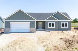 1954 Sequoia Dr, Janesville, WI 53545 - Photo 1