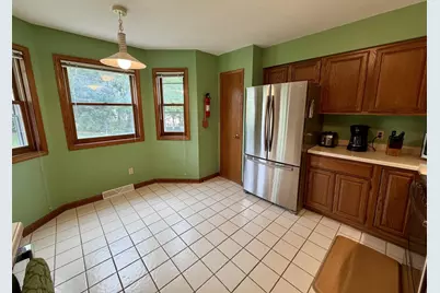 2809 Maple View Drive, Madison, WI 53719 - Photo 15