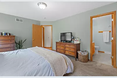 3818 Cosgrove Drive, Madison, WI 53719 - Photo 13