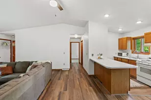 1389 W 11th Ave, Friendship, WI 53934 - Photo 9
