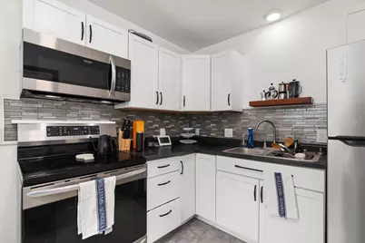 2933 Sachs Street, Madison, WI 53704 - Photo 11