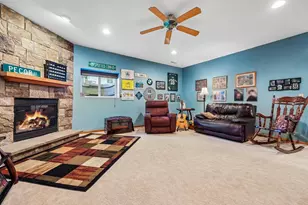 323 Lauren Ln, Watertown, WI 53094 - Photo 23