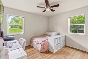 5021 Camden Rd, Madison, WI 53716 - Photo 15