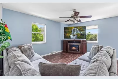 5021 Camden Road, Madison, WI 53716 - Photo 11