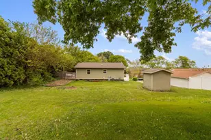 5021 Camden Rd, Madison, WI 53716 - Photo 35