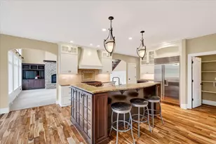 1736 Alysen Ln, Waunakee, WI 53597 - Photo 19