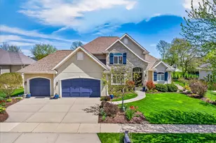1736 Alysen Ln, Waunakee, WI 53597 - Photo 87