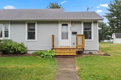 802 E 7th Avenue, Brodhead, WI 53520 - Photo 11