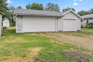 802 E 7th Ave, Brodhead, WI 53520 - Photo 17