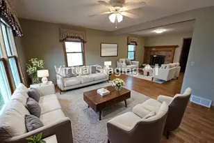 7240 Maywood Ave, Middleton, WI 53562 - Photo 13