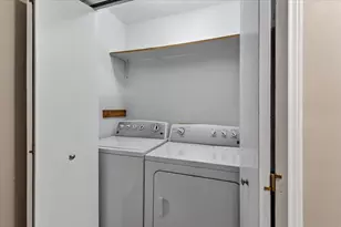 1617 McKenna Blvd, Madison, WI 53711 - Photo 19
