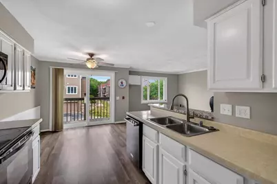 1617 McKenna Boulevard #1617, Madison, WI 53711 - Photo 5