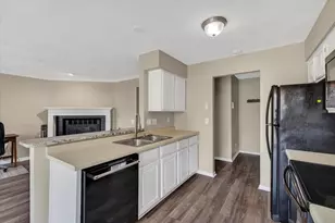 1617 McKenna Blvd, Madison, WI 53711 - Photo 7