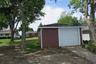 N10380 Howard Dr, Fox Lake, WI 53933 - Photo 3