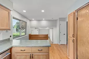 1101 Hillview Rd, Black Earth, WI 53515 - Photo 15