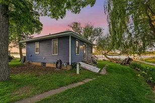 W10581 Hickory Grove Rd, Fox Lake, WI 53933 - Photo 31