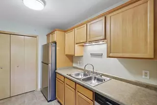 8206 Starr Grass Dr, Madison, WI 53719 - Photo 19