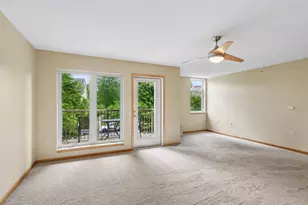 8206 Starr Grass Dr, Madison, WI 53719 - Photo 9