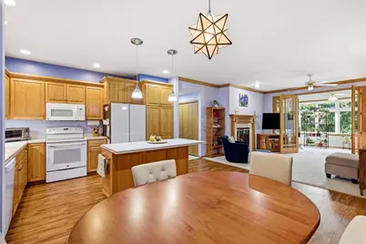 6802 Raymond Road #108, Madison, WI 53719 - Photo 9