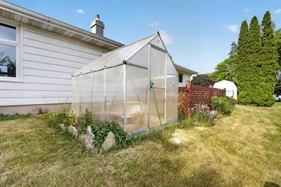 609 Washington Street, Ripon, WI 54971 - Photo 29